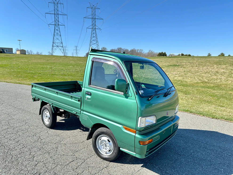1997 MITSUBISHI MINICAB - Image 9