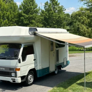 1993 TOYOTA HIACE