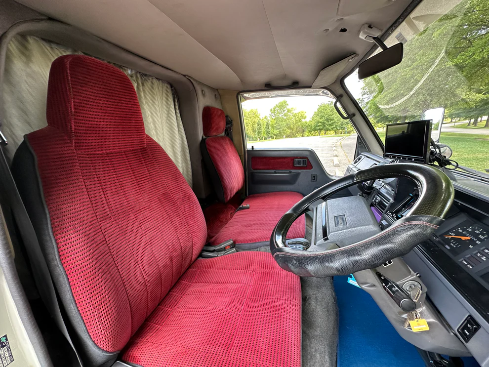 1993 TOYOTA HIACE LH85 - Image 8