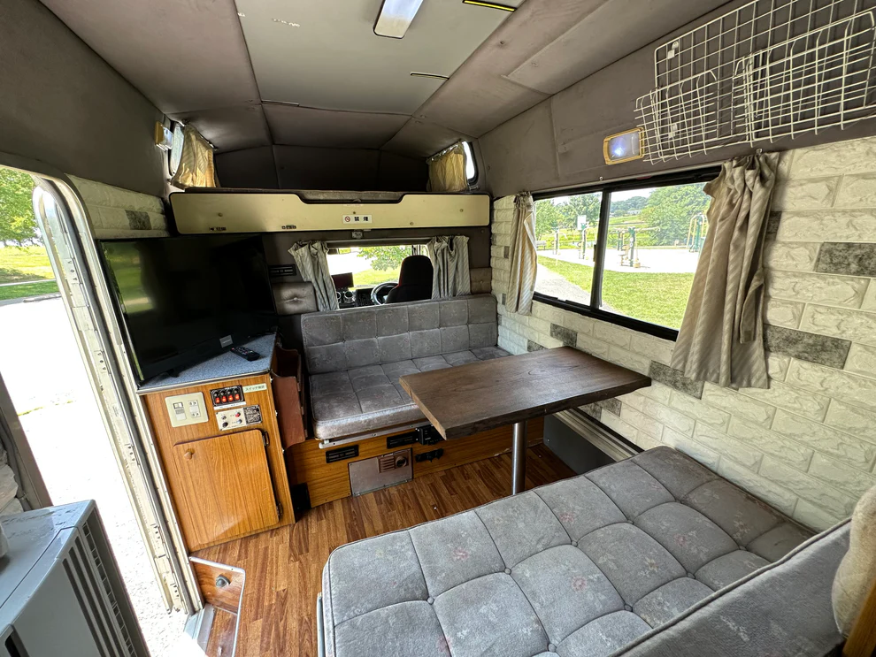 1993 TOYOTA HIACE LH85 - Image 4
